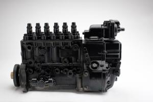 Rebuilt Bosch Injection Pump 0402746988 International 1823136C91