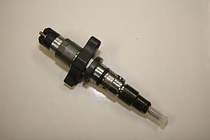 0445120212 New Bosch injector fits Case, Iveco and Cummins
