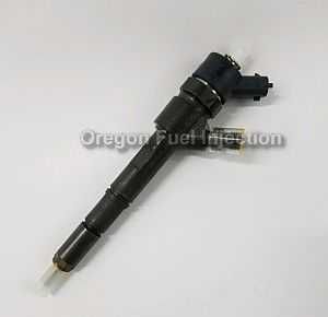 New Bosch CR injector 0445110657 fits Case NH 5801790338